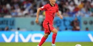 【千亿体育】黄仁范：踢欧冠时会观察同位置球员怎么踢 内部竞争利于韩国进步