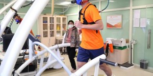 【千亿体育】山东泰山一线队年轻队员、鲁能足校梯队部分球员进行身体机能测试