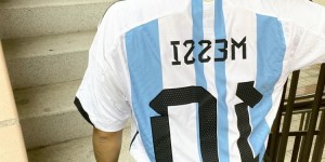 【千亿体育】支持梅西！唐佳丽身穿阿根廷10号球衣：有梦想谁都了不起