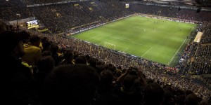 【千亿体育】由于新赛季欧冠开放站票，多特主场将最多容纳八万多名球迷