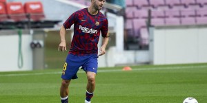 【千亿体育】记者：皮亚尼奇和阿隆索的经纪人与巴萨高层进行了会面