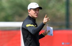 【千亿体育】记者：扬科维奇将以执行主帅带队战东亚杯，曾现身海口考察球员