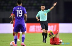 【千亿体育】官方：裁判员张龙在训练中受伤，麦麦提江将执法“京津德比”