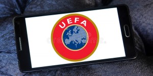 【千亿体育】泰晤士报：欧足联计划削减2024年后欧冠电视转播分成比例