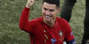 【千亿体育】菲戈：希望葡萄牙夺得世界杯冠军，相信C罗到时会有最佳状态