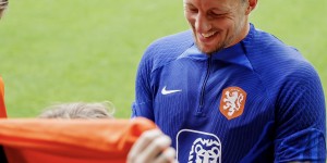 【千亿体育】?有梦想永远不晚！38岁门将帕斯维尔完成荷兰国家队首秀