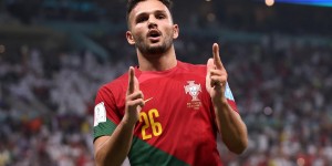 【千亿体育】贡萨洛-拉莫斯葡萄牙国家队9场7球2助，每40分钟即参与一球
