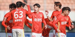 【千亿体育】记者：河北队还想继续搞足球 广州队即便踢中甲也会继续