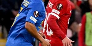 【千亿体育】利物浦&圣吉罗斯球员赛后握手?两个麦卡利斯特同框?‍?‍?