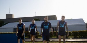 【千亿体育】阿根廷四人天团?！梅西晒与德保罗、奥塔门迪、洛塞尔索合照