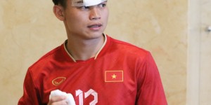【千亿体育】越南足协官方：后卫胡文强昨日与中国球员相撞，头部缝了7针