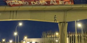 【千亿体育】巴媒：将维尼修斯娃娃吊在桥上 西班牙检察官要求监禁4人4年