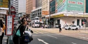 【千亿体育】杨莉娜晒中国香港游玩照，球迷调侃：这是要去见家长了