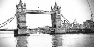 【千亿体育】?‍♀️走走逛逛！王霜漫步伦敦晒城市景点：不同角度的塔桥