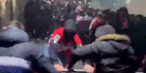 【千亿体育】塞尔电台：三名警察因毕尔巴鄂球迷冲突受伤，已被送医