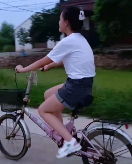 静水无痕的图片 静水无痕