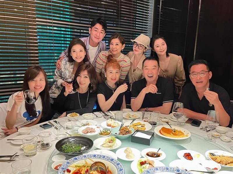 和陈美凤合体了!张晨光超猛状态曝光 台8女神齐聚神颜值