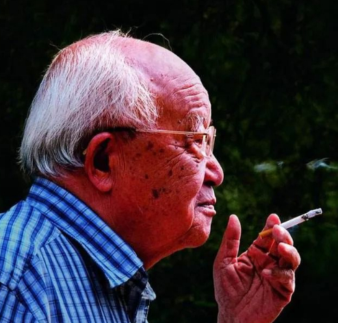 与银元挂钩的求学时代的图片 与银元挂钩的求学时代