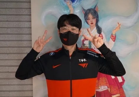 T1.Zeus：输KDF后学到很多 今天没被抓死不能说实力 是运气好