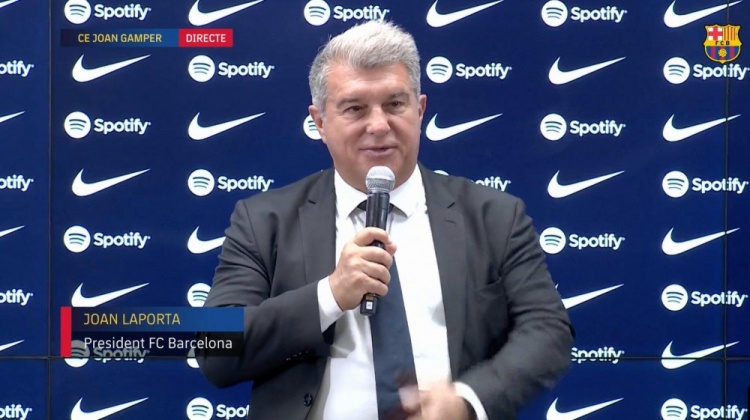 拉波尔塔:德容是巴萨球员是非卖品,我们不想出售他