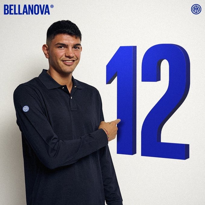 国米官方:贝拉诺瓦将身披12号球衣出战