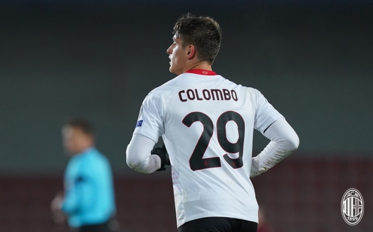 官方:米兰前锋科隆博先租后买加盟莱切,米兰保留反买断权