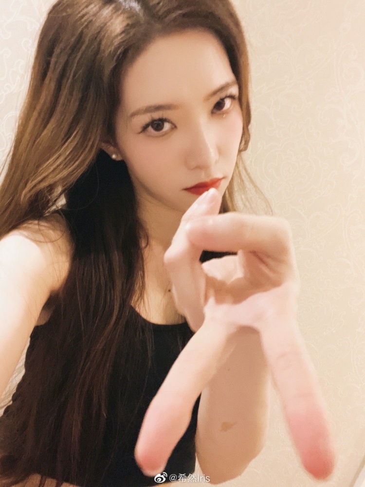 希然:peaaaace and smile(^ ^)