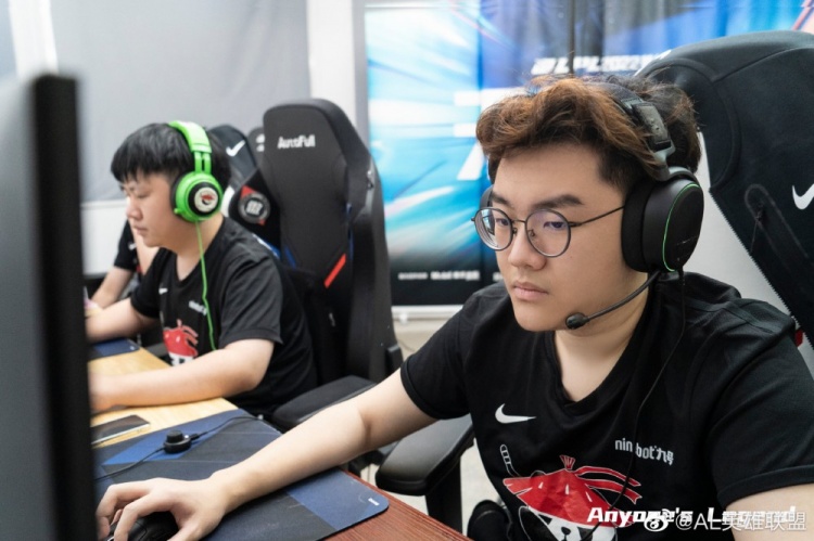 团队的凝聚力！AL向死而生新赛季拿下三连胜