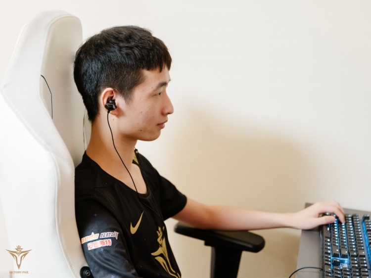 V5赛前返图：和兄弟们一起加油，打好每一场