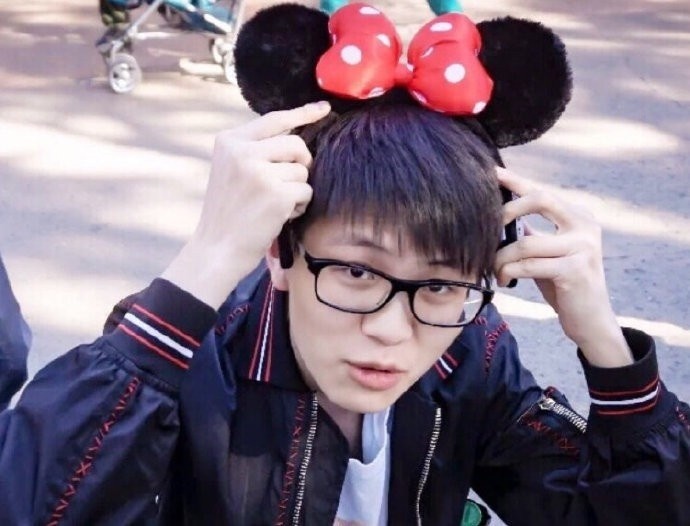 Meiko:我要买歌,弹幕一直发我来!但是没人来你知道吧!