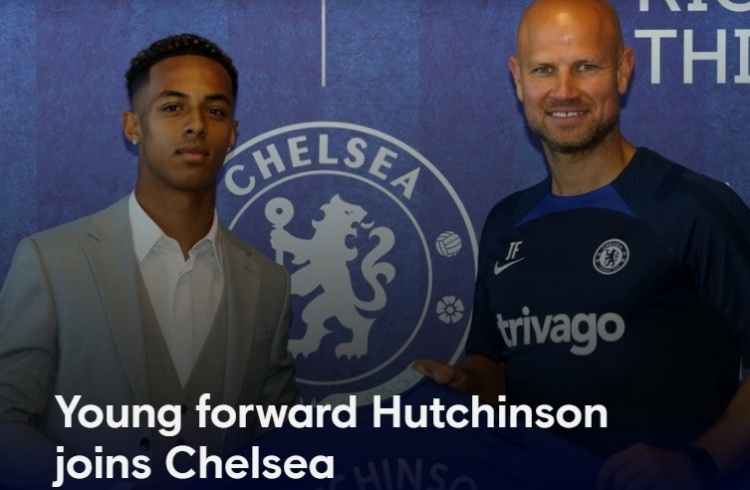 官方:切尔西签下18岁阿森纳前锋哈钦森