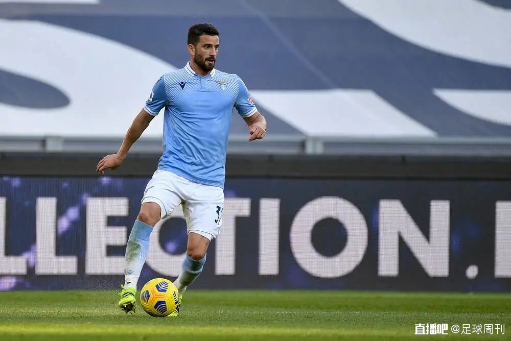 失业一年的名将们,再找不到工作就要退役了…