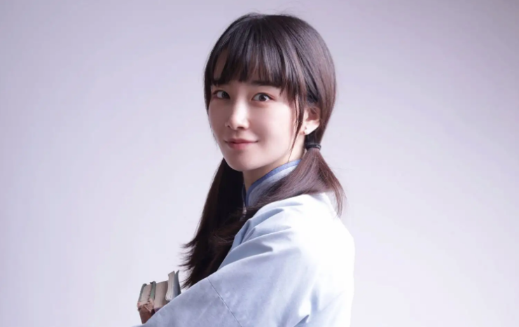 爱情不是追来的,而是吸引来的,多想想怎么去提升自己