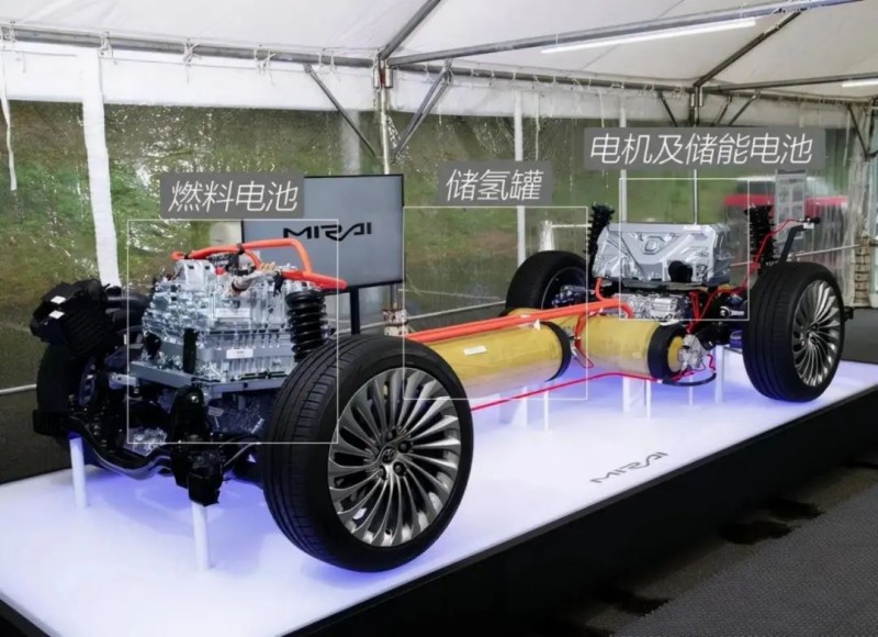 一汽解放交付300辆氢燃料电动车,氢能源这颗砝码不一样了