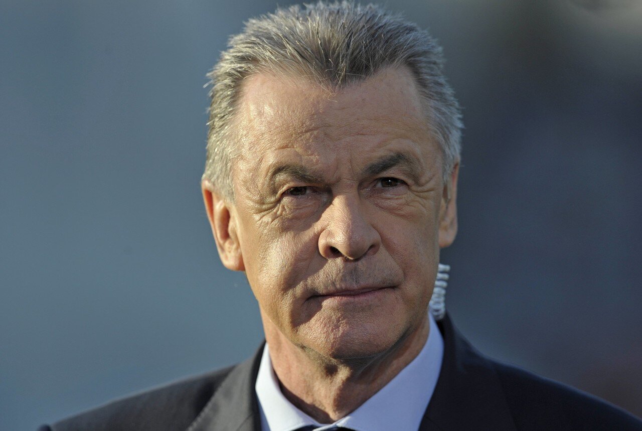 希斯菲尔德:如果莱万多夫斯基想要离开拜仁的话,就让他走吧