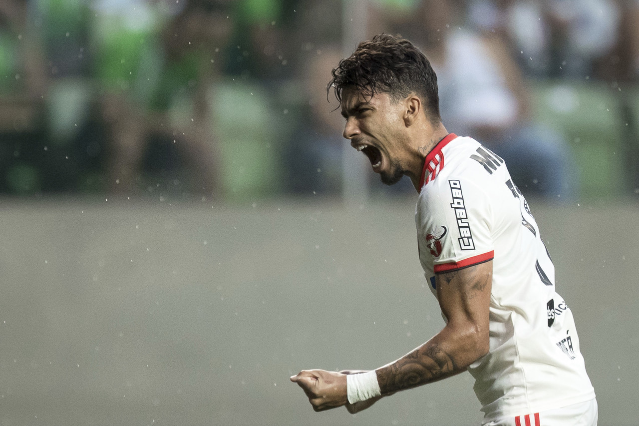 进球网:阿森纳有意帕奎塔,里昂标价为8000万欧