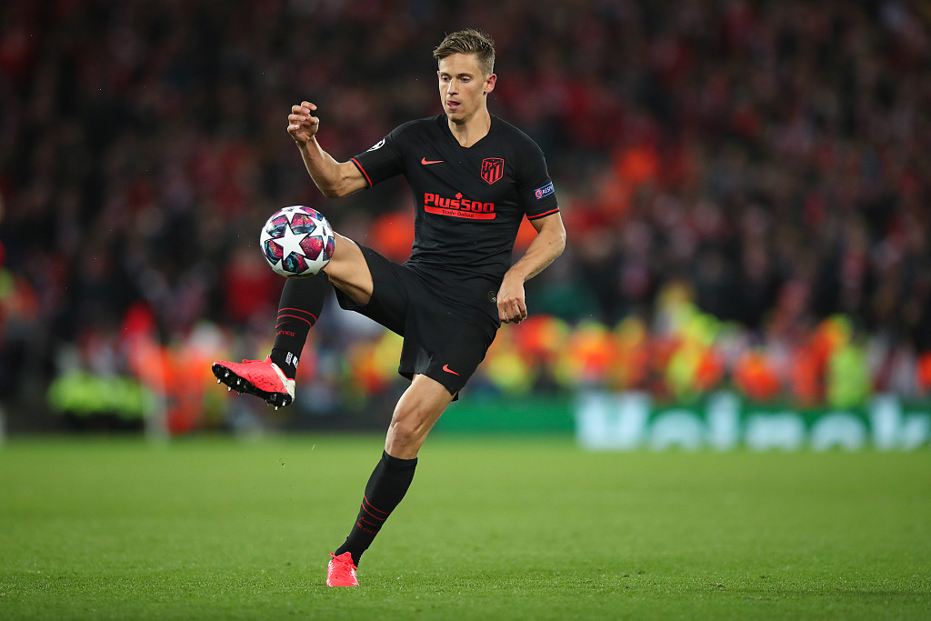 马科斯-略伦特:莫拉塔在更衣室带来很多帮助 我们在寻找右后卫