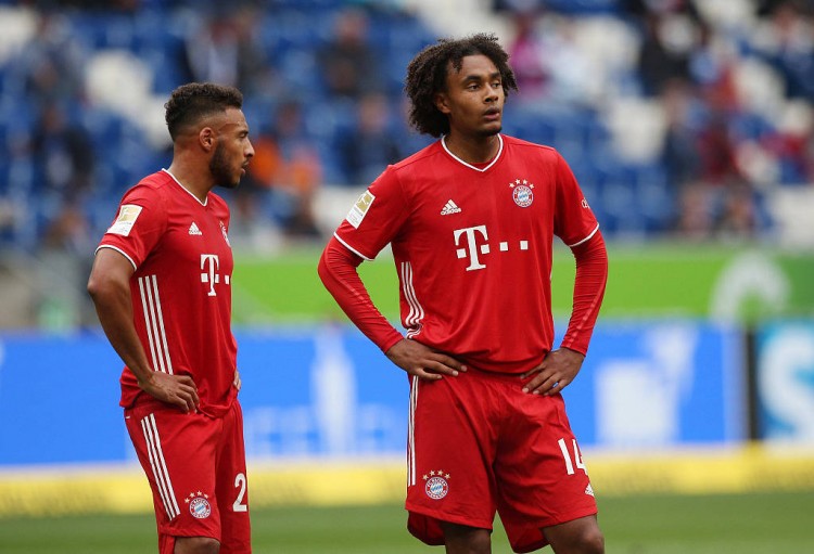 记者:拜仁想以1000万-1500万欧出售齐尔克泽,并保留回购条款