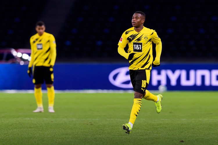 德媒:多特高层认为穆科科将在未来几周续约 格雷罗希望留队