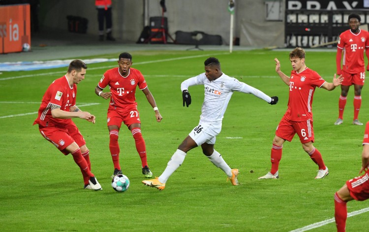 记者:摩纳哥引进门兴前锋恩博洛达成协议,转会费1250万欧