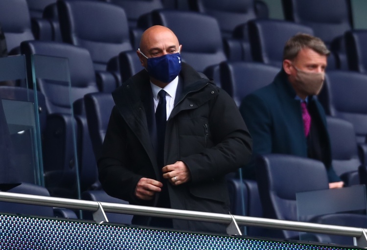 邮报:热刺还希望补强右后卫,内部人士对列维今夏动作感到惊讶