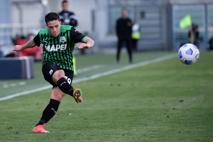 迪马:那不勒斯准备尝试引进拉斯帕多里,但萨索洛不想卖