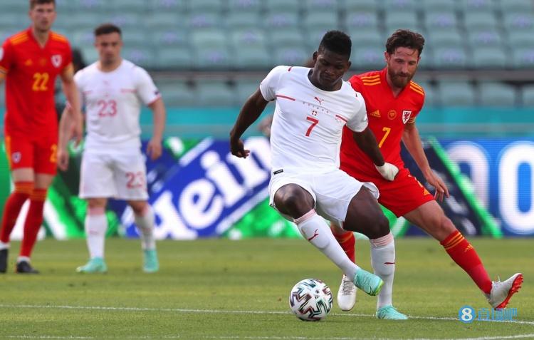 罗马诺:摩纳哥将签下门兴25岁前锋恩博洛,转会费1250万欧