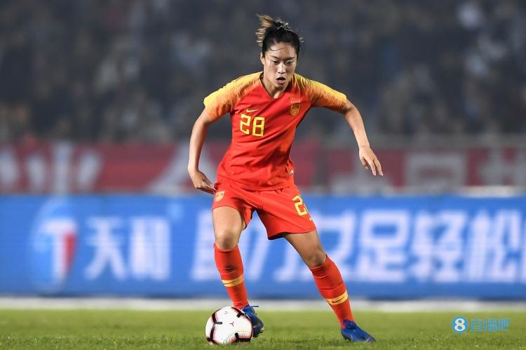 结束留洋与中国女足青岛会合,唐佳丽:很高兴,教练强调培养默契