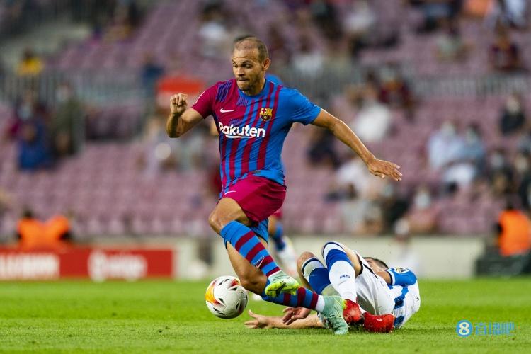 世体:布莱斯维特近日改变想法,愿意寻求离开巴萨的可能