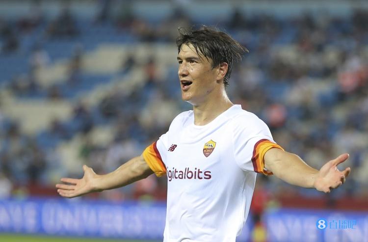 斯基拉:肖穆罗多夫可能在夏窗离开罗马,都灵和博洛尼亚有意租借