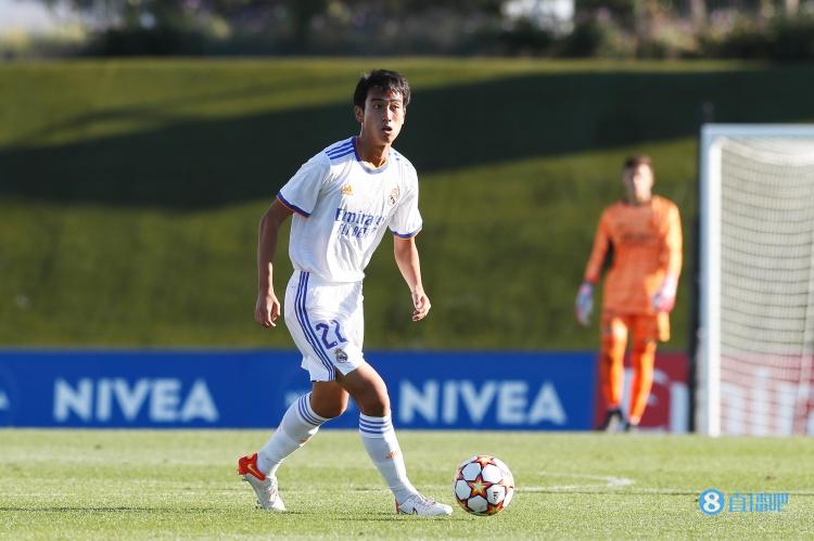 中井卓大:在皇马享受着足球,将来希望能继续一线队并出战世界杯