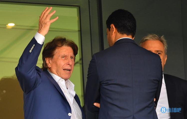 德媒:巴萨抱怨拜仁不接电话,老扎哈维和拜仁关系破裂