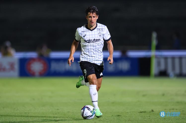 神户胜利船官方:博扬左膝内侧半月板撕裂接受手术,预计伤缺12周