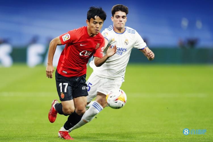 西媒:皇马依旧对久保建英的潜力予以认可,还不想将其出售